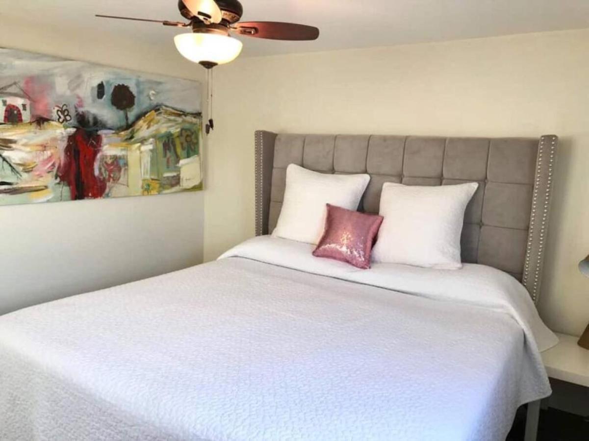 Апартаменты Casa San Miguel With Gated Parking At Casas Sanblu Энсенада Экстерьер фото